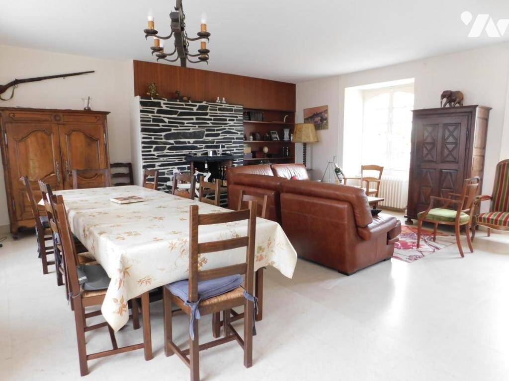 Maison à vendre, 281m², DAUMERAY