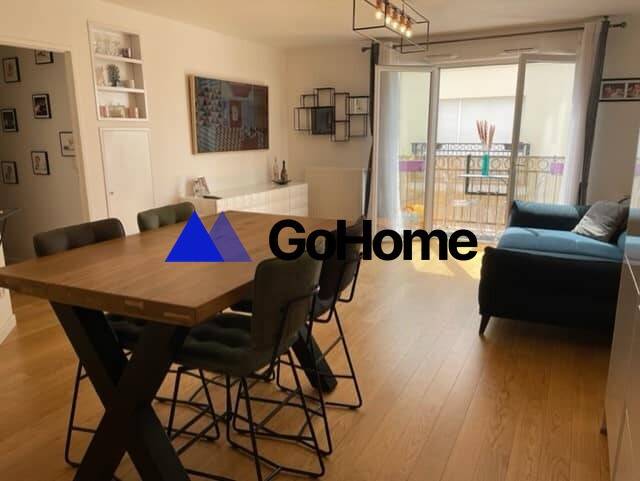 Maison à louer, 67m², COURBEVOIE