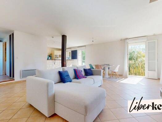 Ferme à vendre 275 000 € 5 pièces 3 chambres 109 m² 188 m² de terrain Bernes-sur-Oise 95340