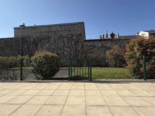 Appartement à vendre 280 900 € 5 pièces 3 chambres 102,6 m² RDC/4 Reims 51100