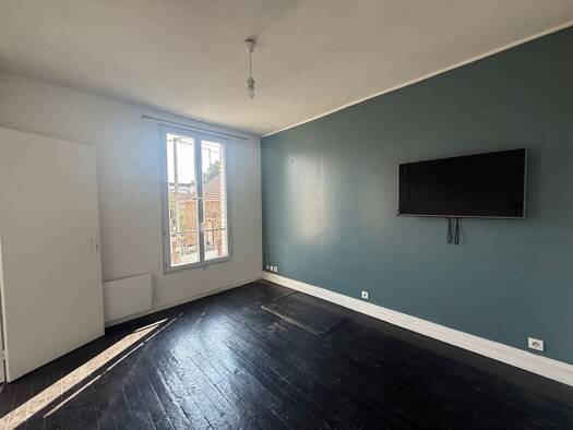 Appartement à vendre 159 000 € 1 pièce 36 m² Étage 1/3 Aubervilliers 93300