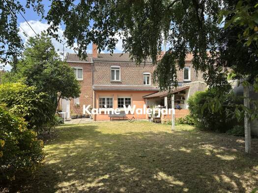 Maison à vendre 208 600 € 7 pièces 4 chambres 174 m² 387 m² de terrain Sud Courrières 62710