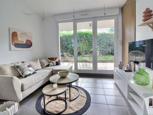 Appartement à vendre 195 000 € 2 pièces 1 chambre 33,5 m² RDC/3 Vourles 69390