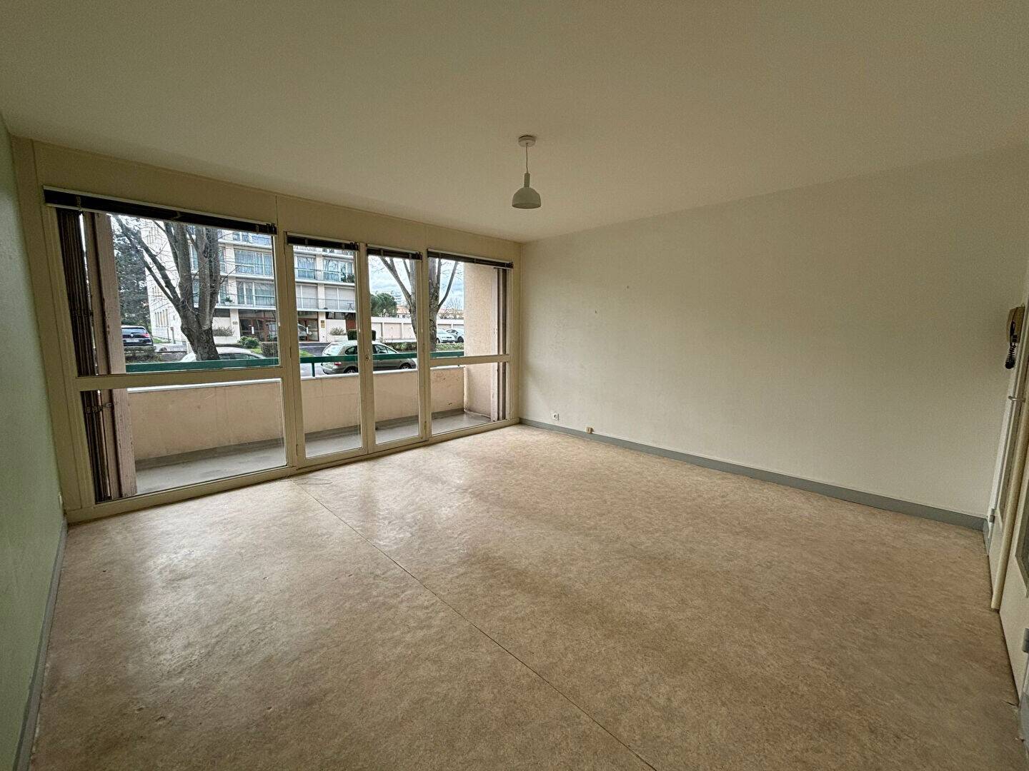 Maison à louer, 38m², POITIERS
