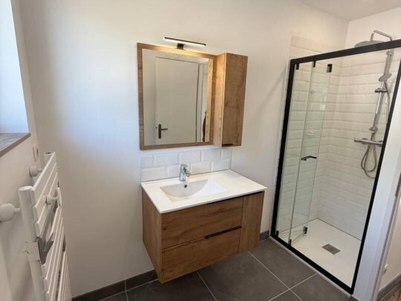 Maison à louer, 81m², CHINON