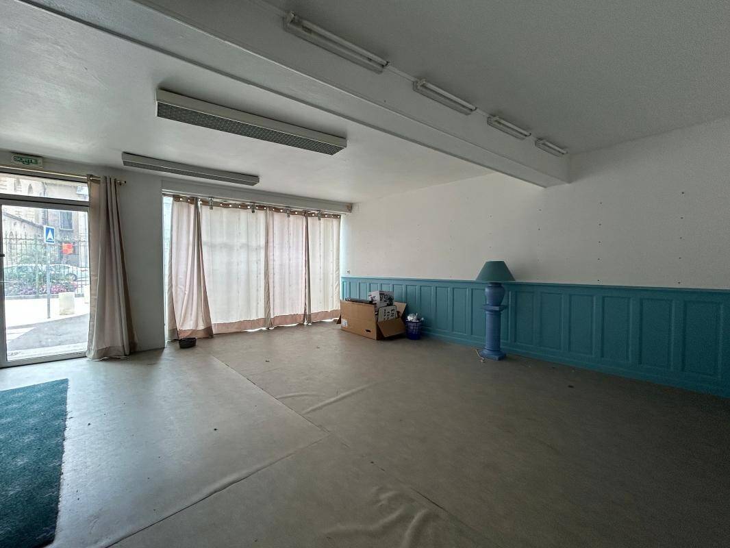 Maison à vendre, 133m², SAINT AMAND MONTROND