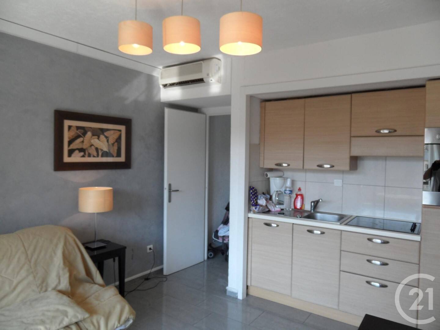 Maison à louer, 32m², JUAN LES PINS