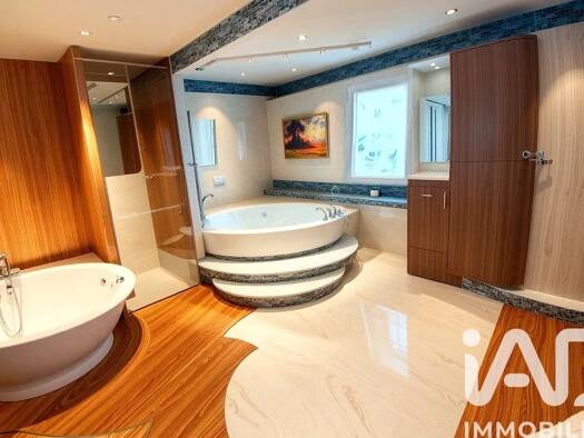 Maison de ville à vendre 630 000 € 6 pièces 3 chambres 139 m² Centre Ville Est Ivry-sur-Seine 94200