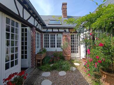 Maison de ville à vendre 199 000 € 6 pièces 4 chambres 163 m² 213 m² de terrain Beaumont-le-Roger 27170