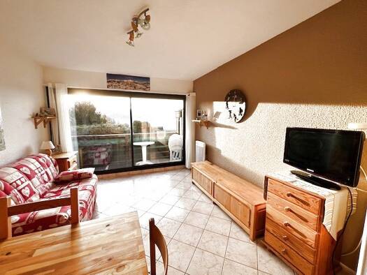 Studio à vendre 65 000 € 1 pièce 25,1 m² RDC Saint-Michel-de-Chaillol 05260