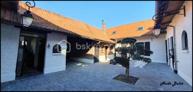 Ferme à vendre 995 000 € 10 pièces 6 chambres 287 m² Brigode-Ascq-Haute Borne Villeneuve-d'Ascq 59650