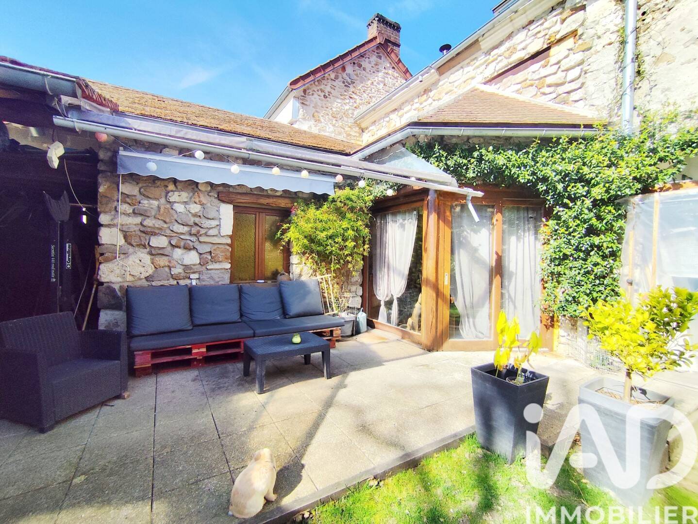 Maison à vendre, 210m², MONTREUIL AUX LIONS