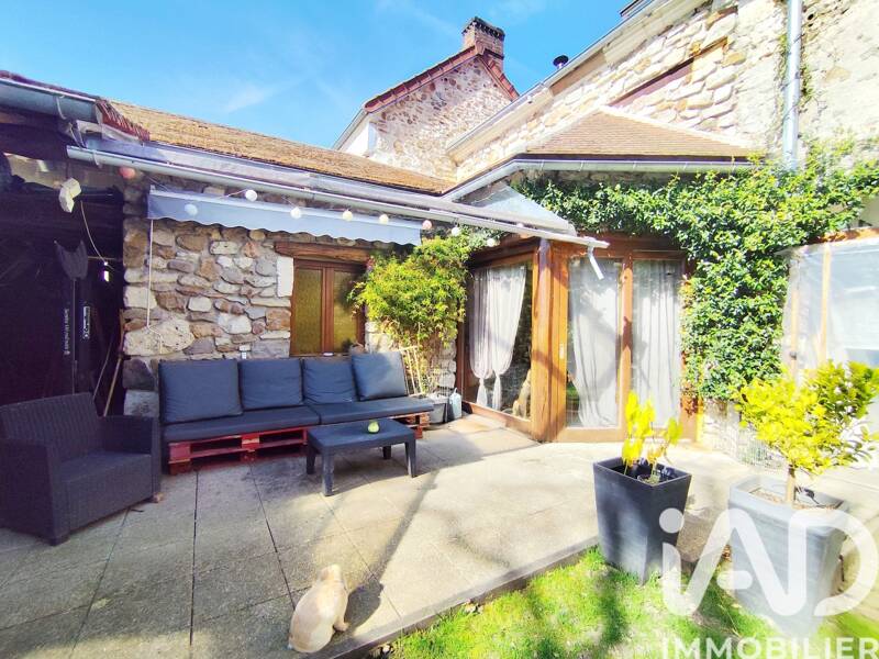 Maison à vendre, 210m², MONTREUIL AUX LIONS