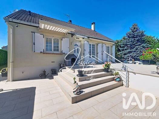 Maison à vendre 279 900 € 4 pièces 2 chambres 76 m² 607 m² de terrain Saint-Pathus 77178