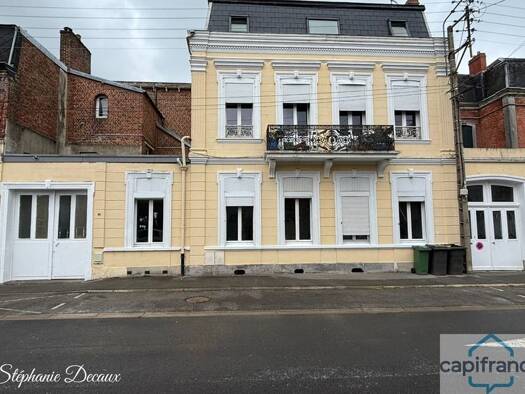 Immeuble à vendre 194 000 € 331 m² Les Noires Terres Fourmies 59610