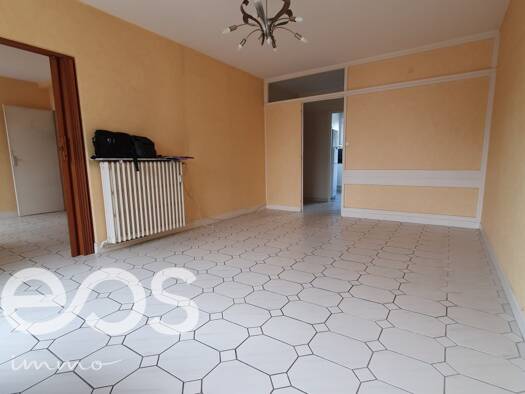 Appartement à vendre 186 000 € 4 pièces 3 chambres 82 m² 1er étage Ouest Sud Thorigny-sur-Marne 77400