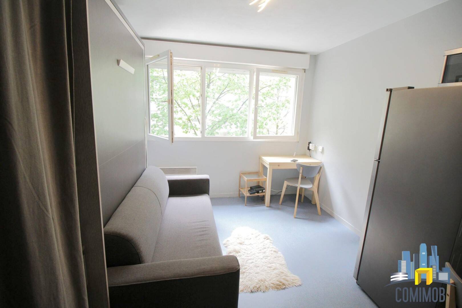 Maison à louer, 18m², COURBEVOIE