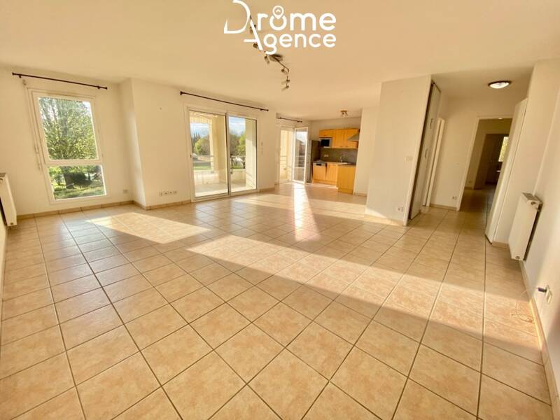 Maison à louer, 110m², MONTELIER