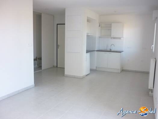 Appartement à louer 688 € 3 pièces 2 chambres 58,1 m² 1er étage Croix de Poumeyrac Béziers 34500
