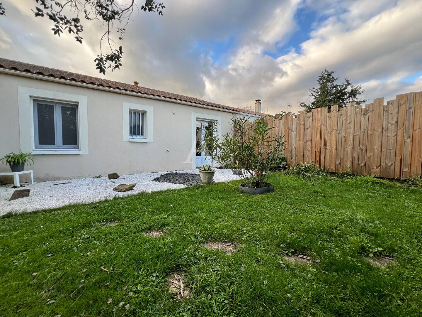 Maison à vendre, 76m², JARD SUR MER
