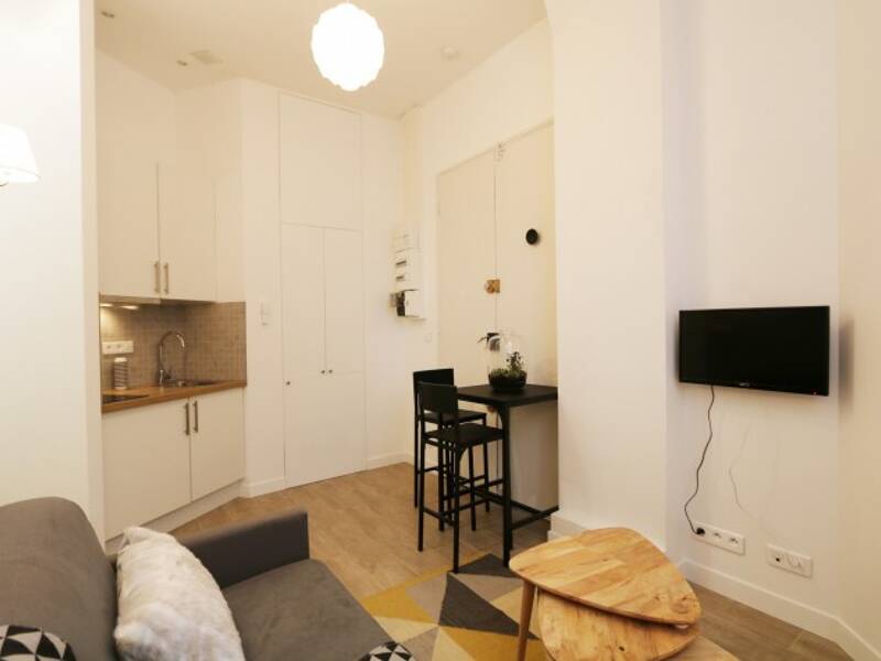 Maison à louer, 19m², PARIS 20E