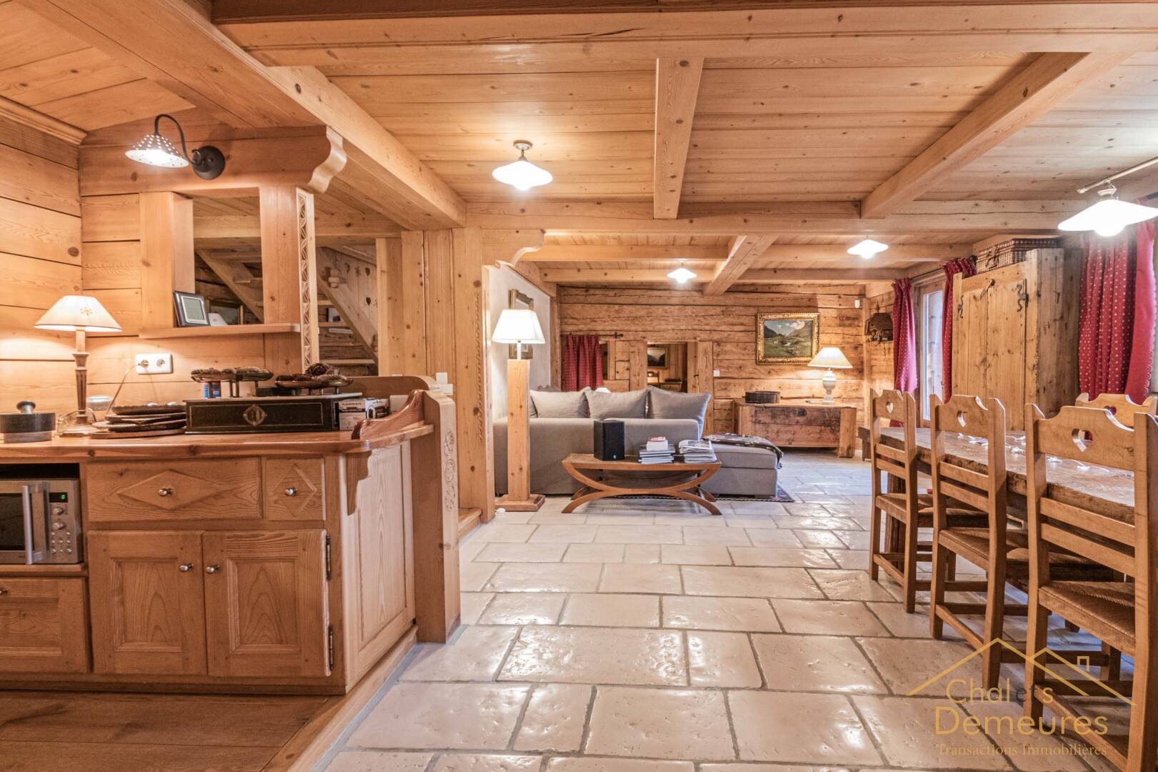 Maison à vendre, 222m², LA GIETTAZ