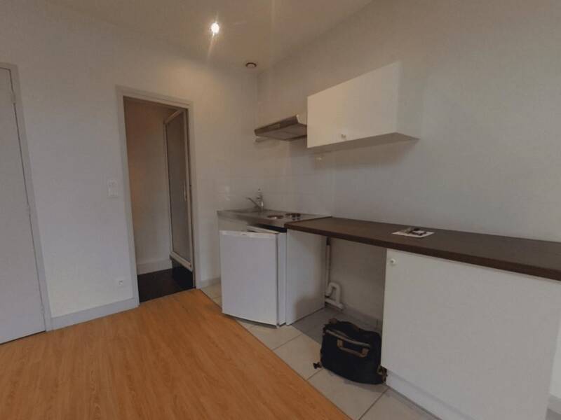 Maison à louer, 17m², LYON 6E