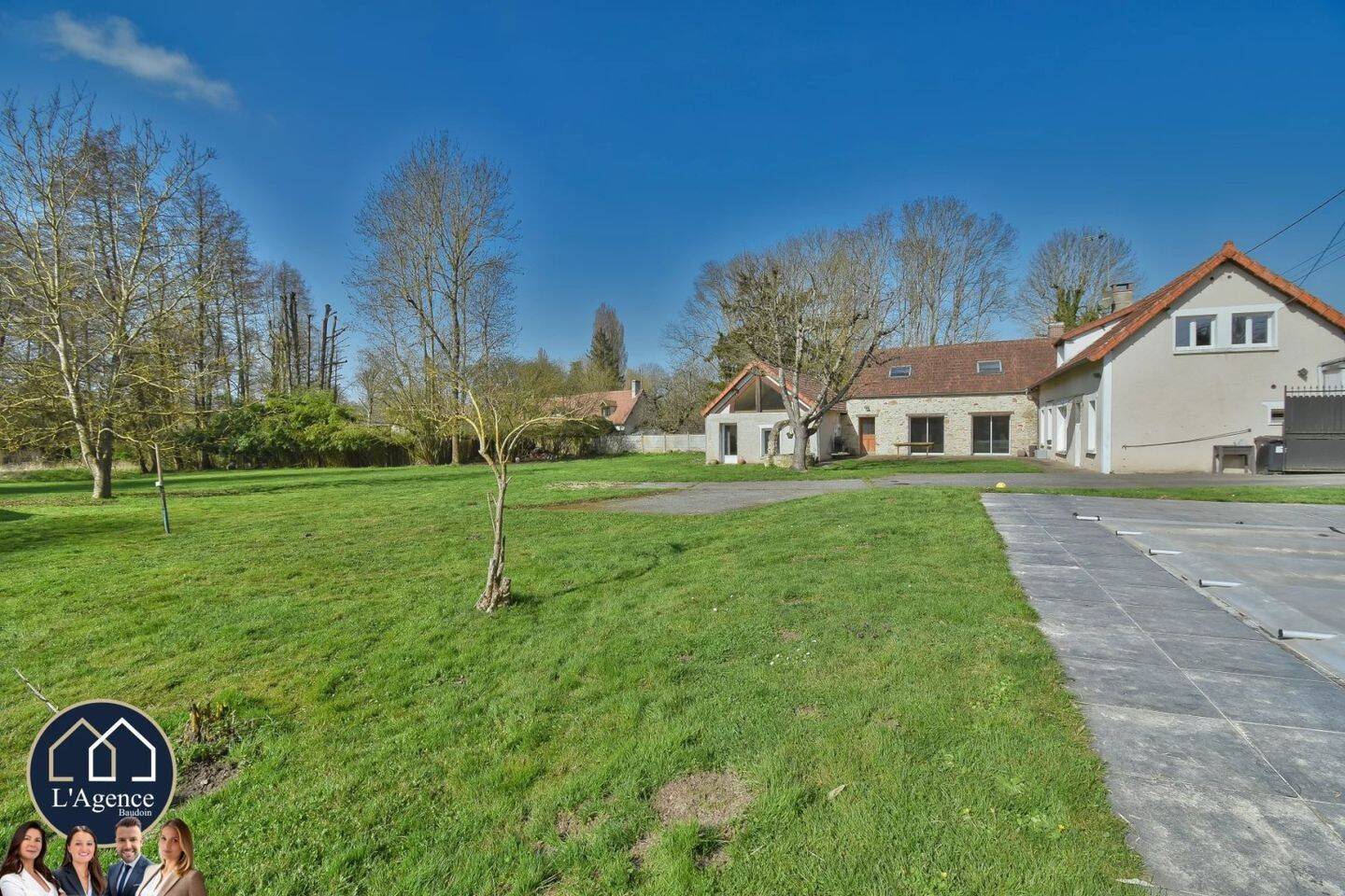 Maison à vendre, 255m², HOUDAN