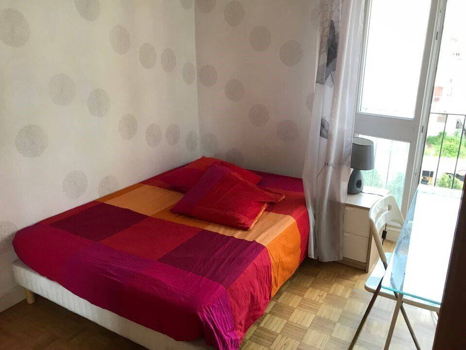 Maison à louer, 12m², IVRY SUR SEINE