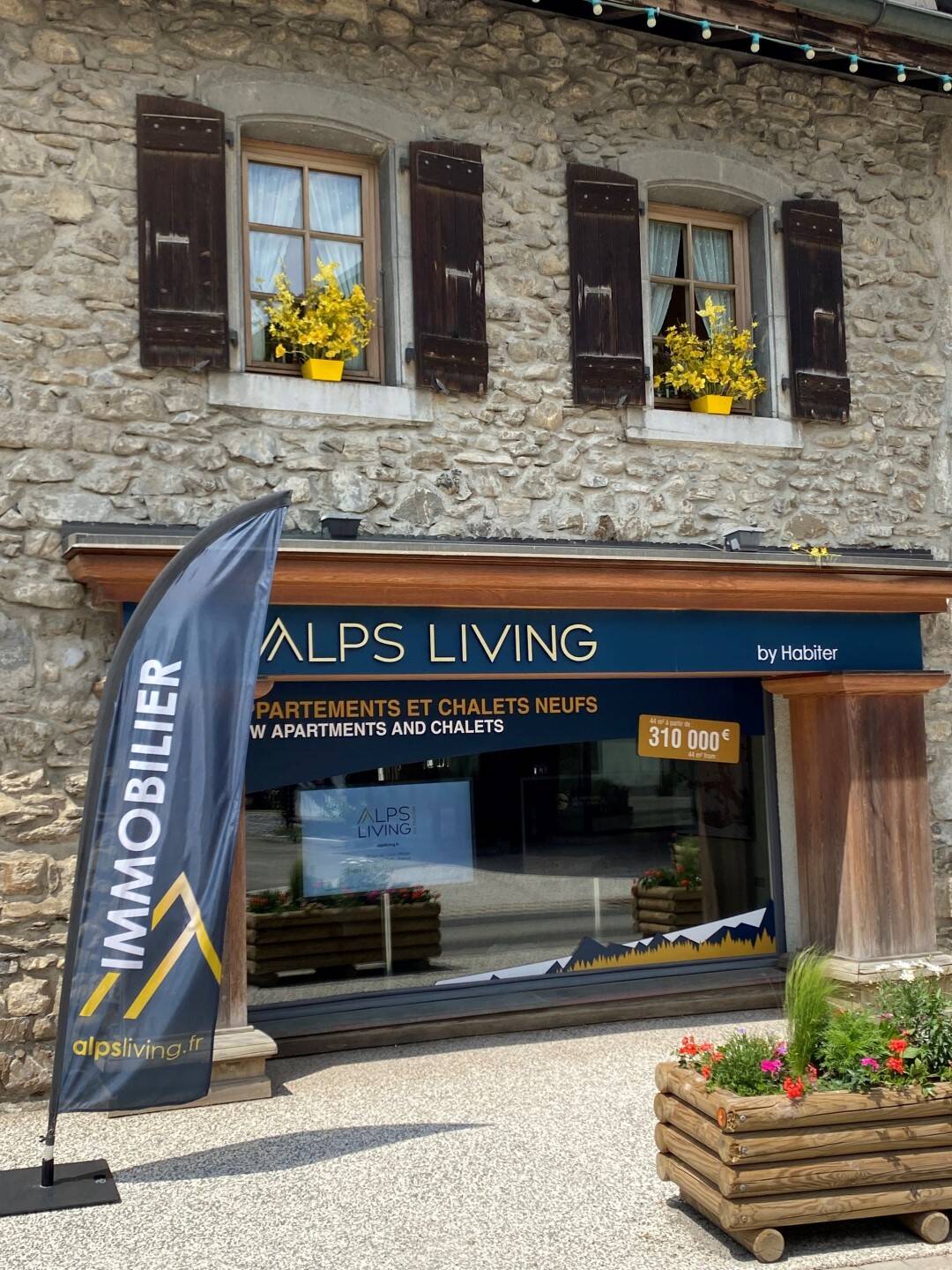 ALPS LIVING
