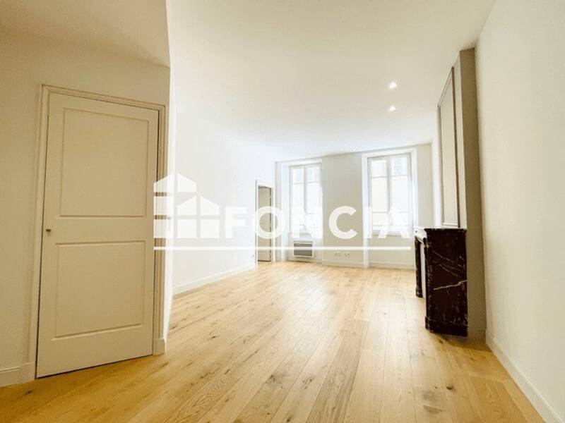 Maison à louer, 44m², TOULON