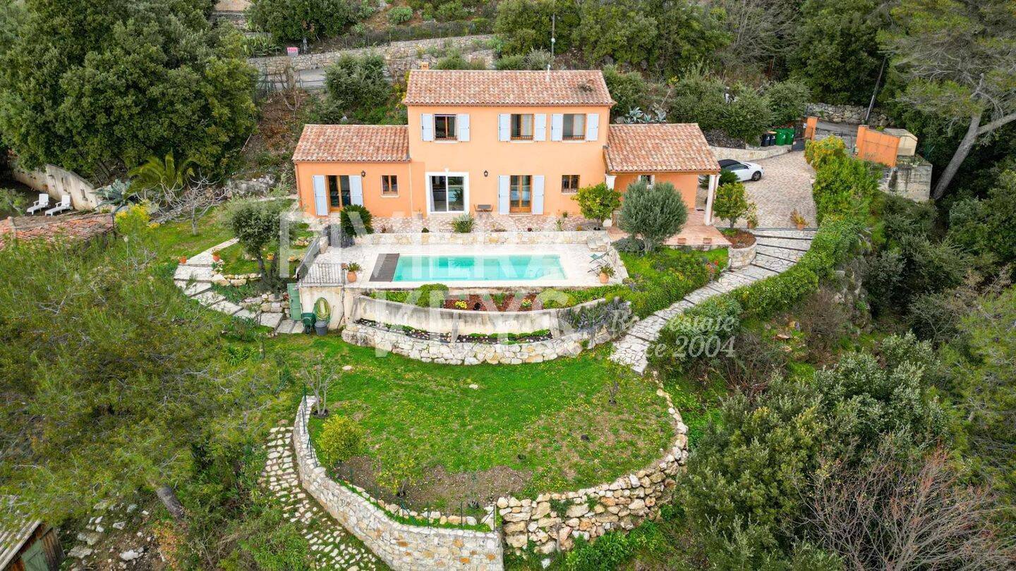 Maison à vendre, 175m², TOURRETTES SUR LOUP
