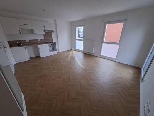 Appartement à louer 875 € 3 pièces 2 chambres 62 m² 1er étage Orvasserie Saint-Herblain 44800