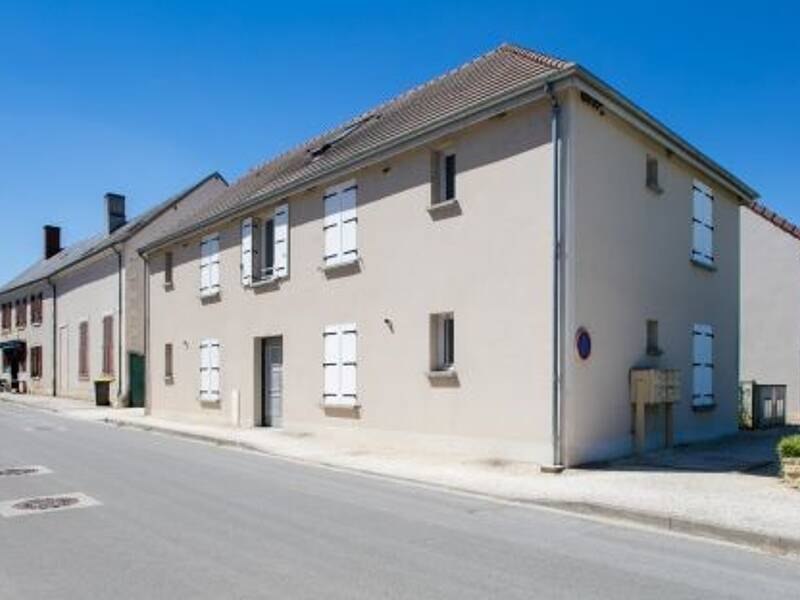 Maison à louer, 48m², LEVET