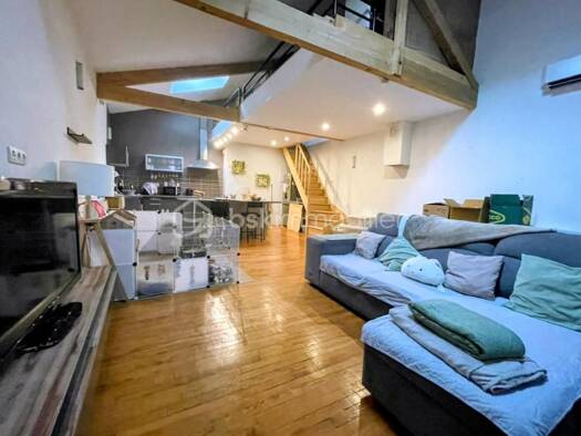 Maison à vendre 140 000 € 2 pièces 1 chambre 85 m² Villerest 42300