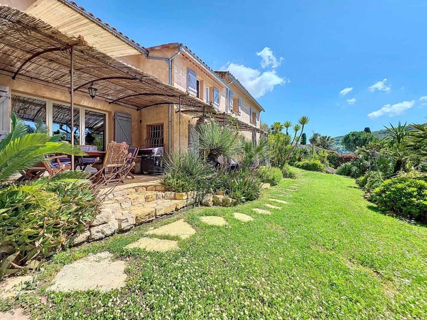 Maison à vendre, 166m², LE BAR SUR LOUP