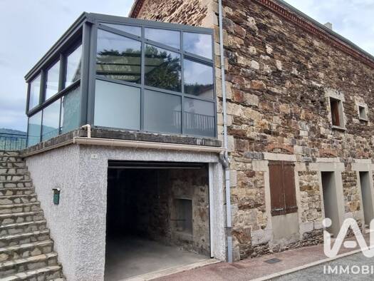 Maison à vendre 232 000 € 5 pièces 4 chambres 156 m² 55 m² de terrain La Valla-en-Gier 42131
