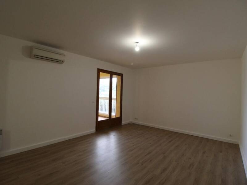 Maison à louer, 75m², AJACCIO