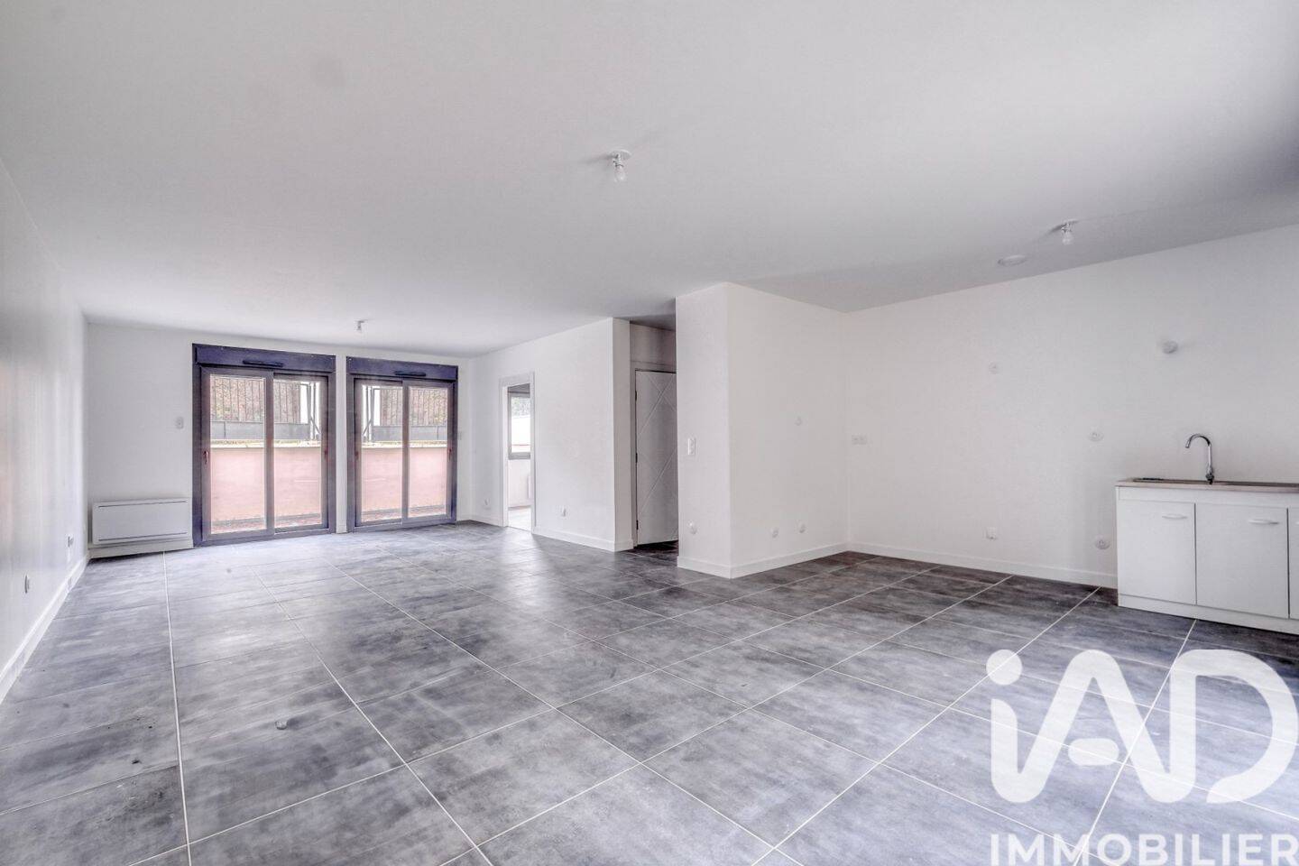 Maison à vendre, 138m², VILLENEUVE SUR BELLOT
