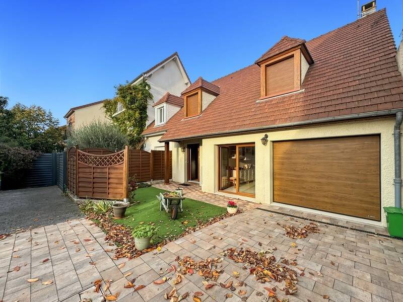 Maison à vendre, 126m², COURBEVOIE