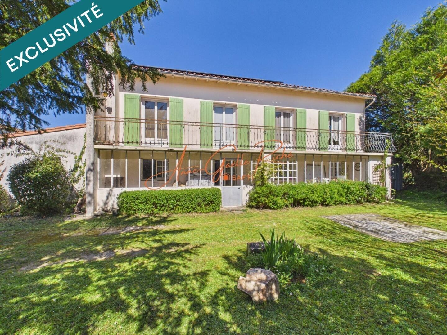 Maison à vendre, 176m², SAINT GEORGES DES COTEAUX