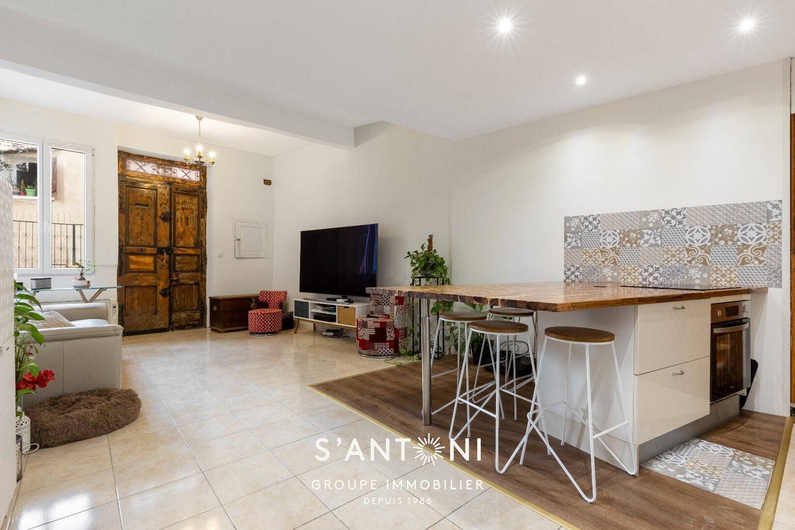 Maison à vendre, 102m², VILLENEUVE LES BEZIERS
