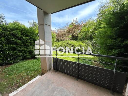 Appartement à louer 455 € 2 pièces 1 chambre 35 m² RDC/3 Quatre Saisons Centre Onet-le-Château 12850