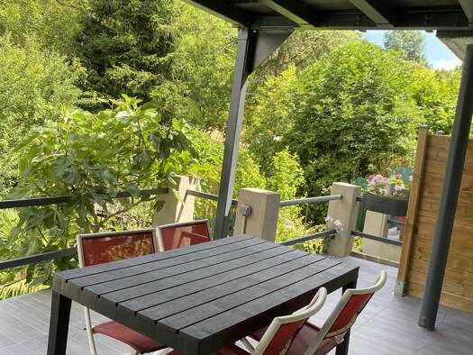 Appartement à louer 780 € 2 pièces 1 chambre 31 m² RDC Vieux Pays Carrieres Vaujours 93410