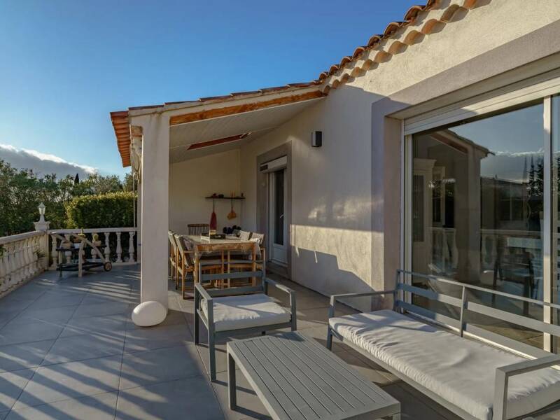 Maison à vendre, 207m², PELISSANNE