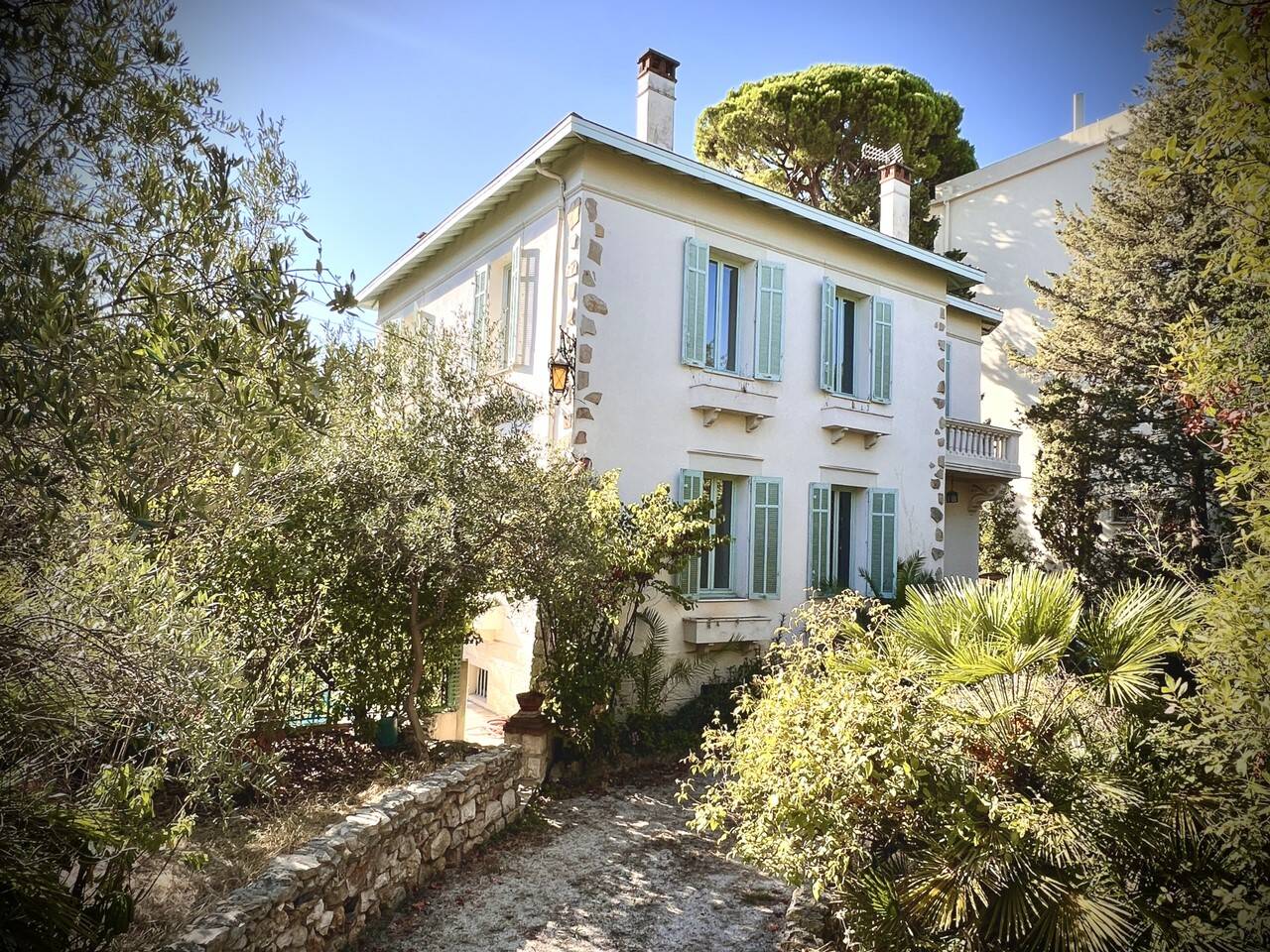 Maison à vendre, 237m², ANTIBES