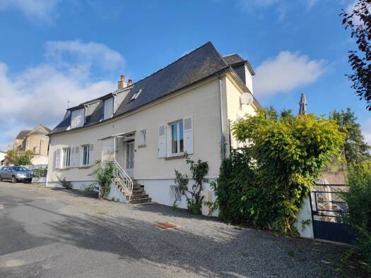 Maison à vendre 129 000 € 6 pièces 1 chambre 126 m² 1 319 m² de terrain La Nocle-Maulaix 58250