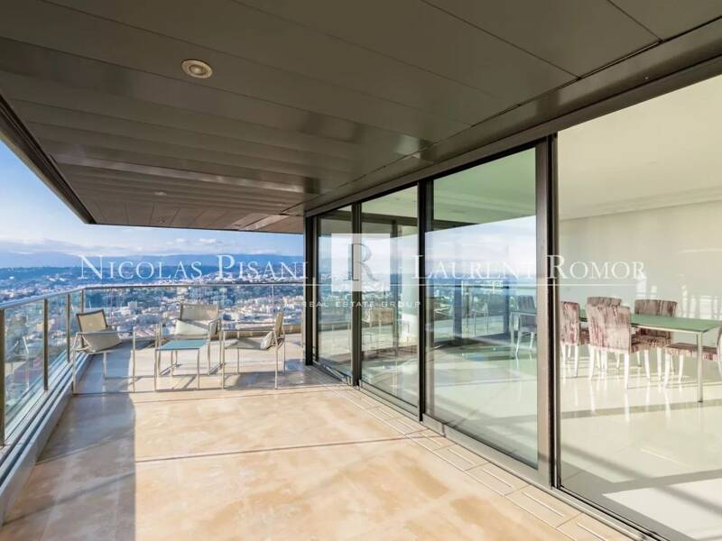 Maison à louer, 138m², VILLEFRANCHE SUR MER