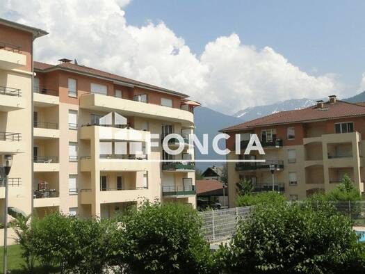 Appartement à vendre 179 000 € 3 pièces 2 chambres 67 m² Étage 1/4 Saint Sigismond Albertville 73200