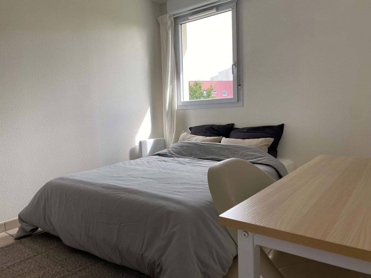 Maison à louer, 15m², COURCOURONNES